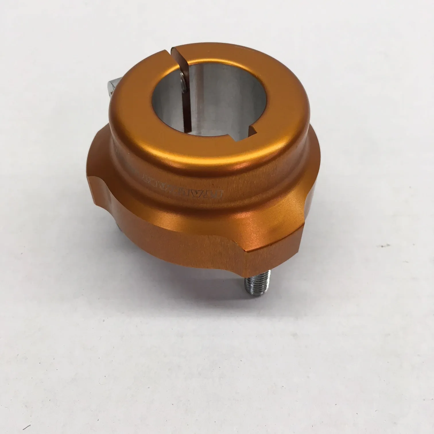 30 x 40 Rear Hub - Laguna CadetV