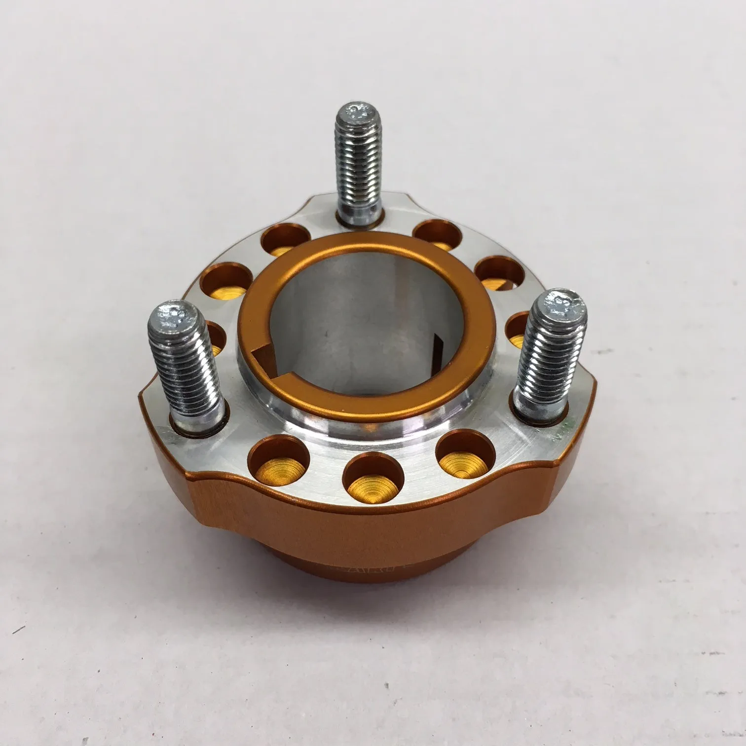 30 x 40 Rear Hub - Laguna CadetV