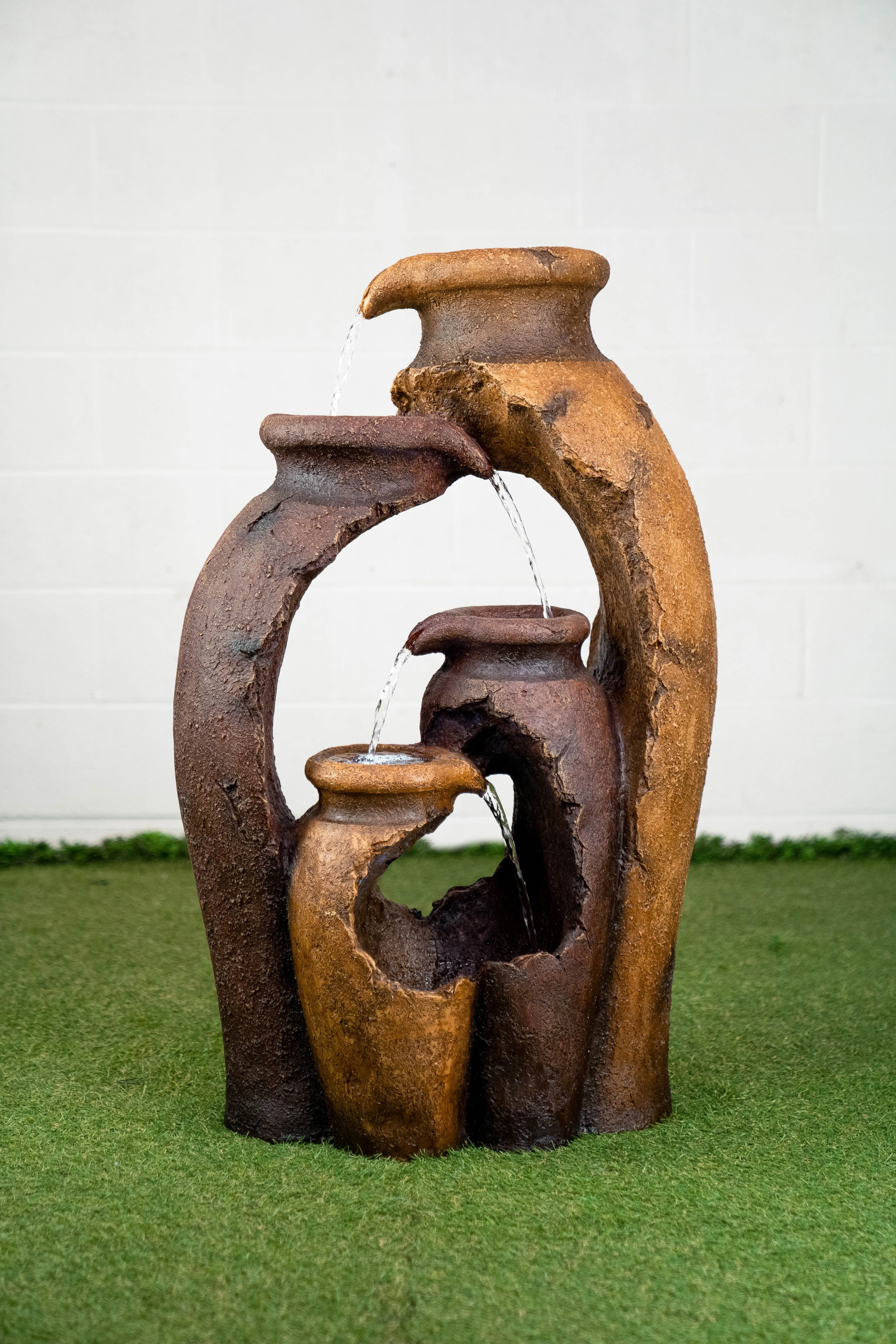 79573 - Pouring Jugs Fountain With  4 Led Lights