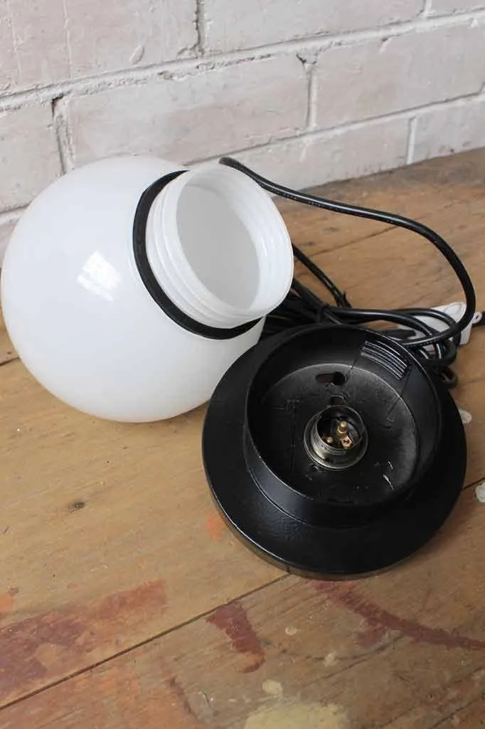 Bunker Globe Light