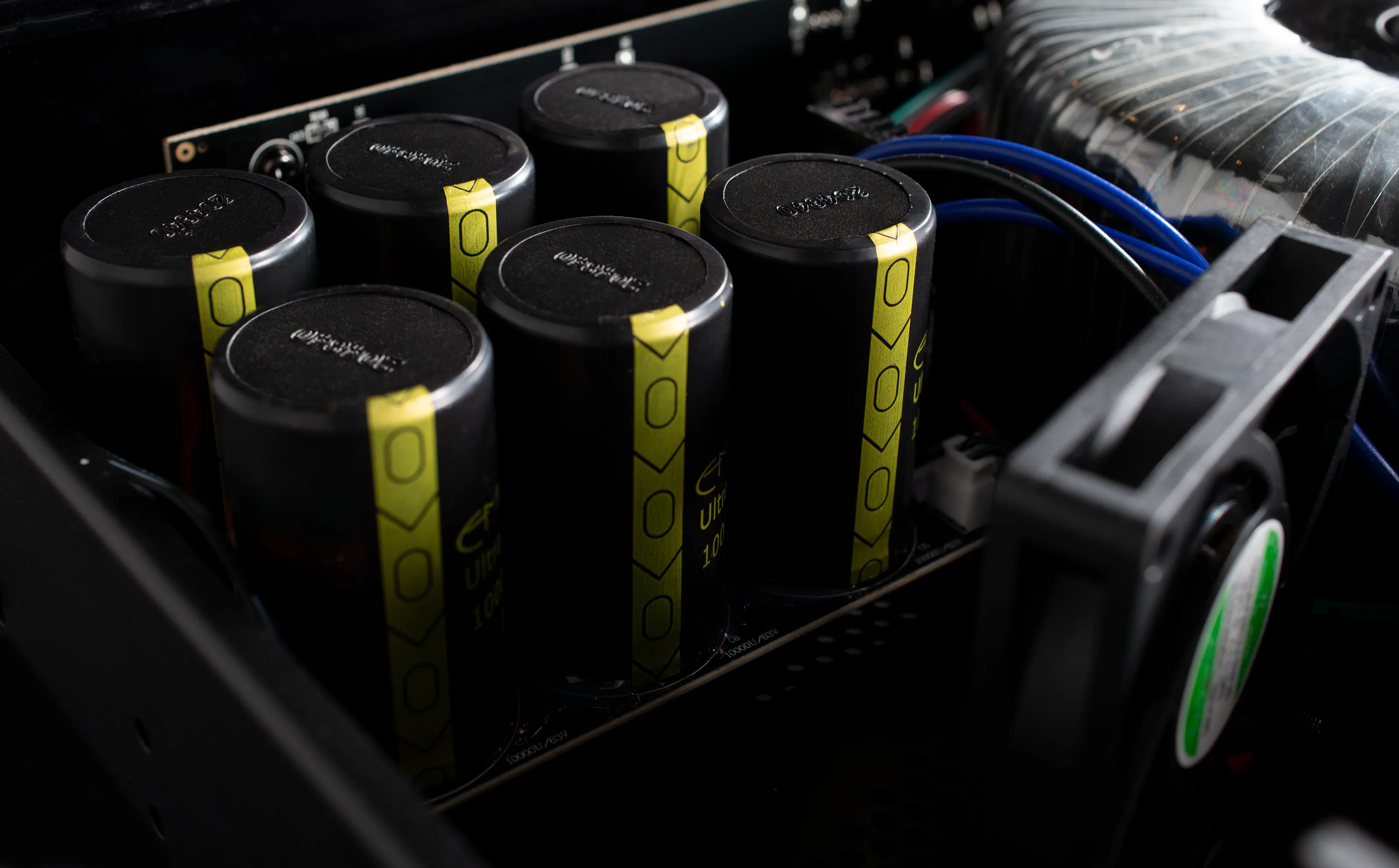 Factory Renewed BasX A6 Six-Channel Power Amplifier