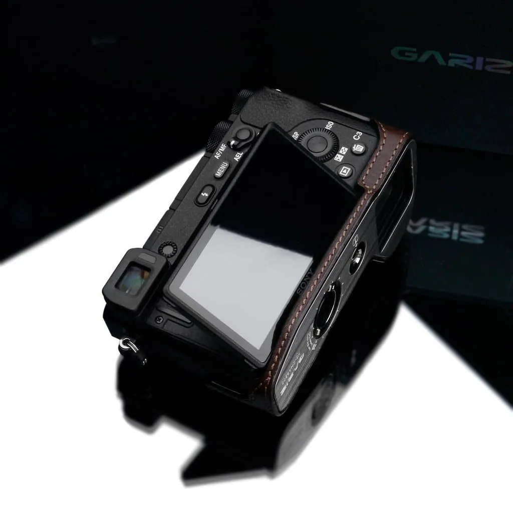 Gariz XS-CHA6500BR Genuine Leather Camera Half Case Brown for Sony A6500