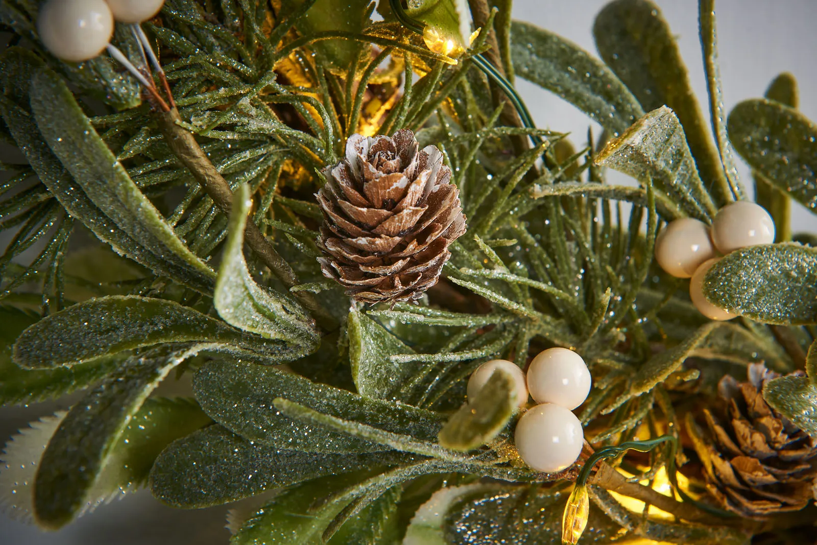 Pre-Lit Frosted Mistletoe Garland, 9 ft