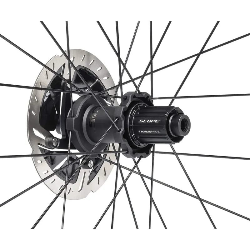 Scope R5.A Disc Brake Wheelset Shimano HG With Black Decals