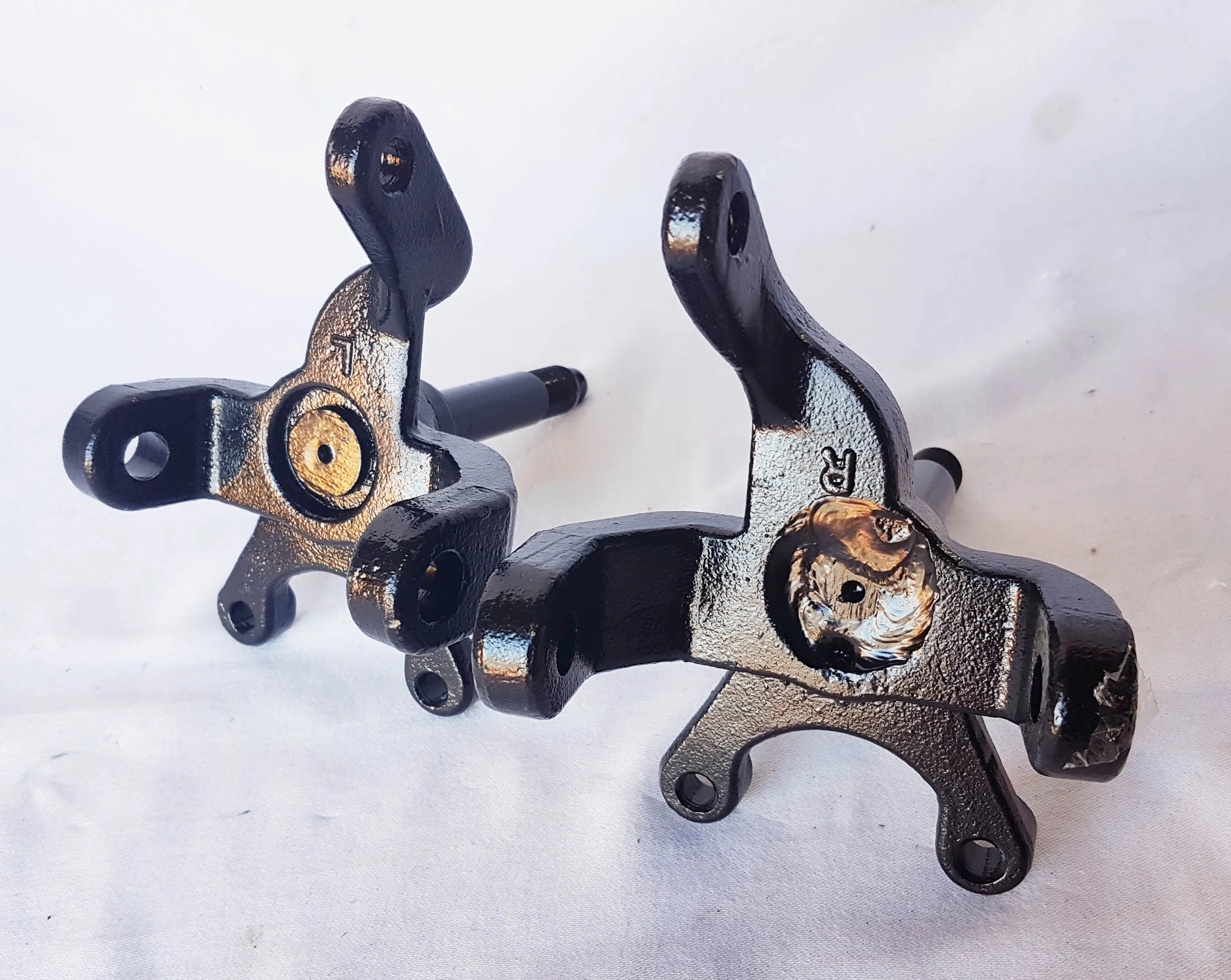 WHH27 SET LEFT / RIGHT STEERING STUB AXLES BASHAN BS200AU-11B 200CC QUAD BIKE