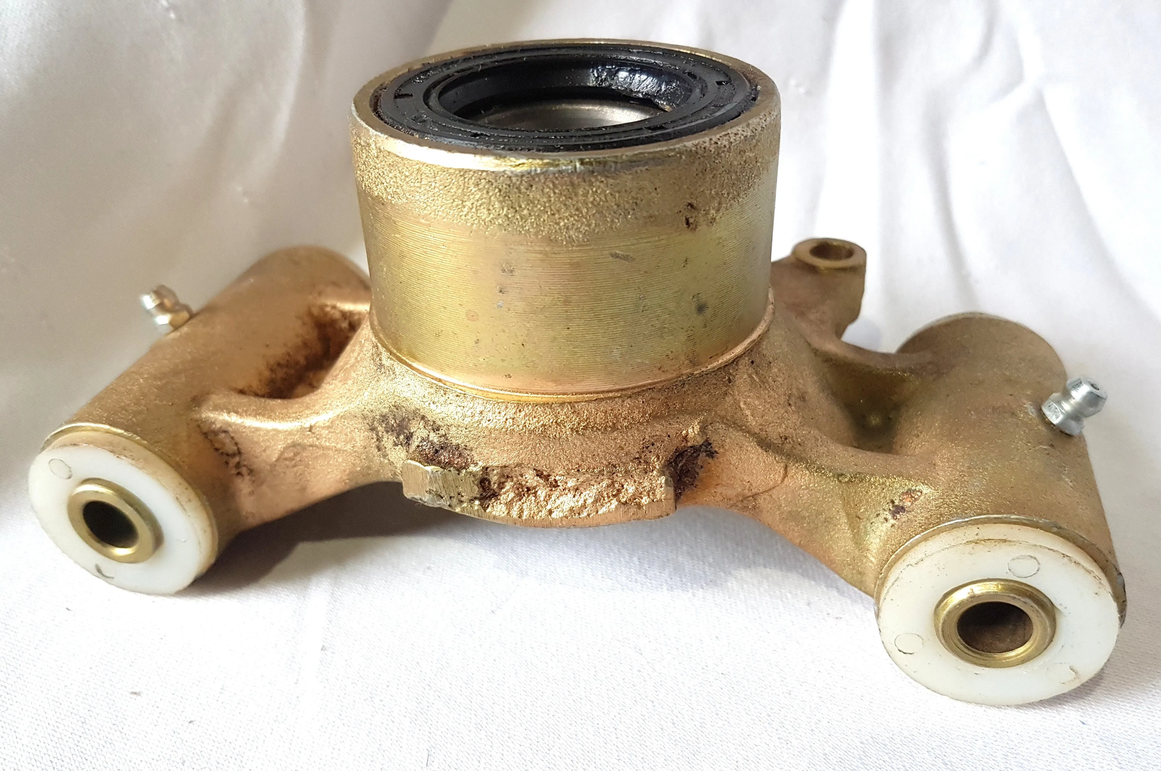 WHH29 LEFT REAR WHEEL MOUNT HUB BASHAN BS250AS-43 ROAD LEGAL QUAD BIKE