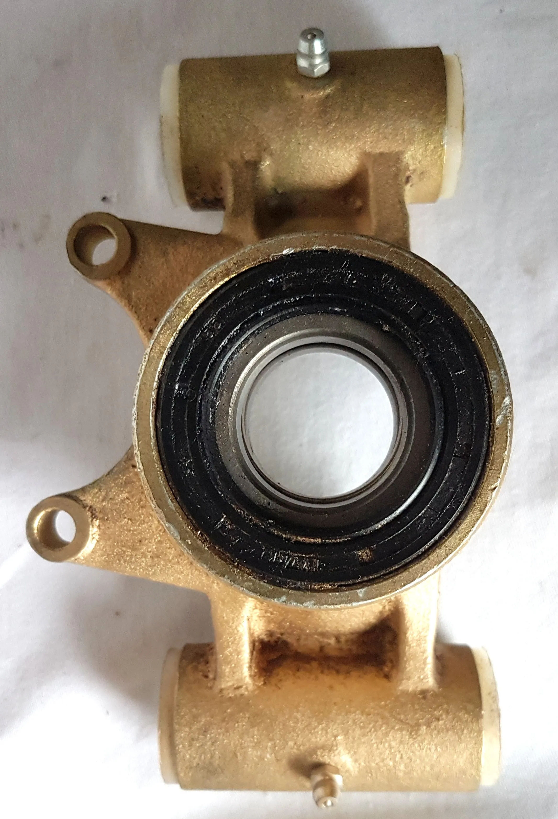 WHH29 LEFT REAR WHEEL MOUNT HUB BASHAN BS250AS-43 ROAD LEGAL QUAD BIKE
